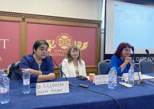 НА ОБЩЕСТВЕН ФОРУМ БЯХА ПРЕДСТАВЕНИ РЕЗУЛТАТИТЕ ОТ ГОДИШНИЯ МОНИТОРИНГ ПО ПРОЕКТ „АЗ ОБИЧАМ БЪЛГАРИЯ“